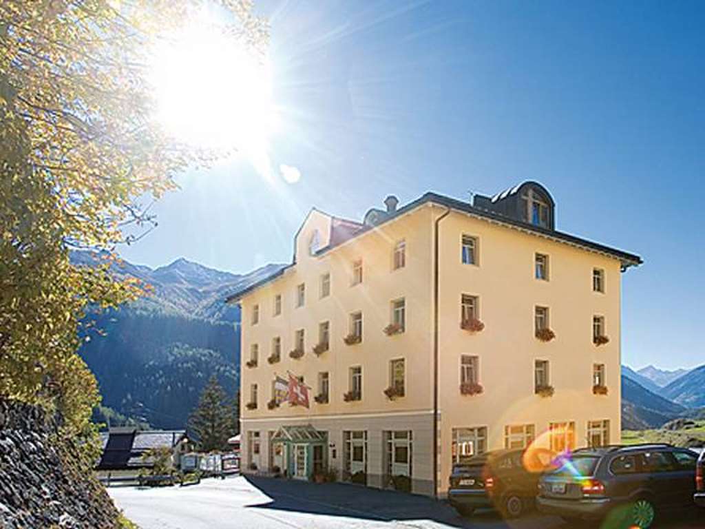 Hotel Aurora Ardez Exteriör bild